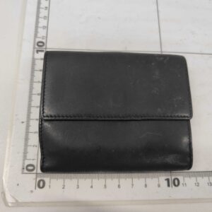 Vintage Gucci Black Leather Money Clip Bifold Wallet - Image 2